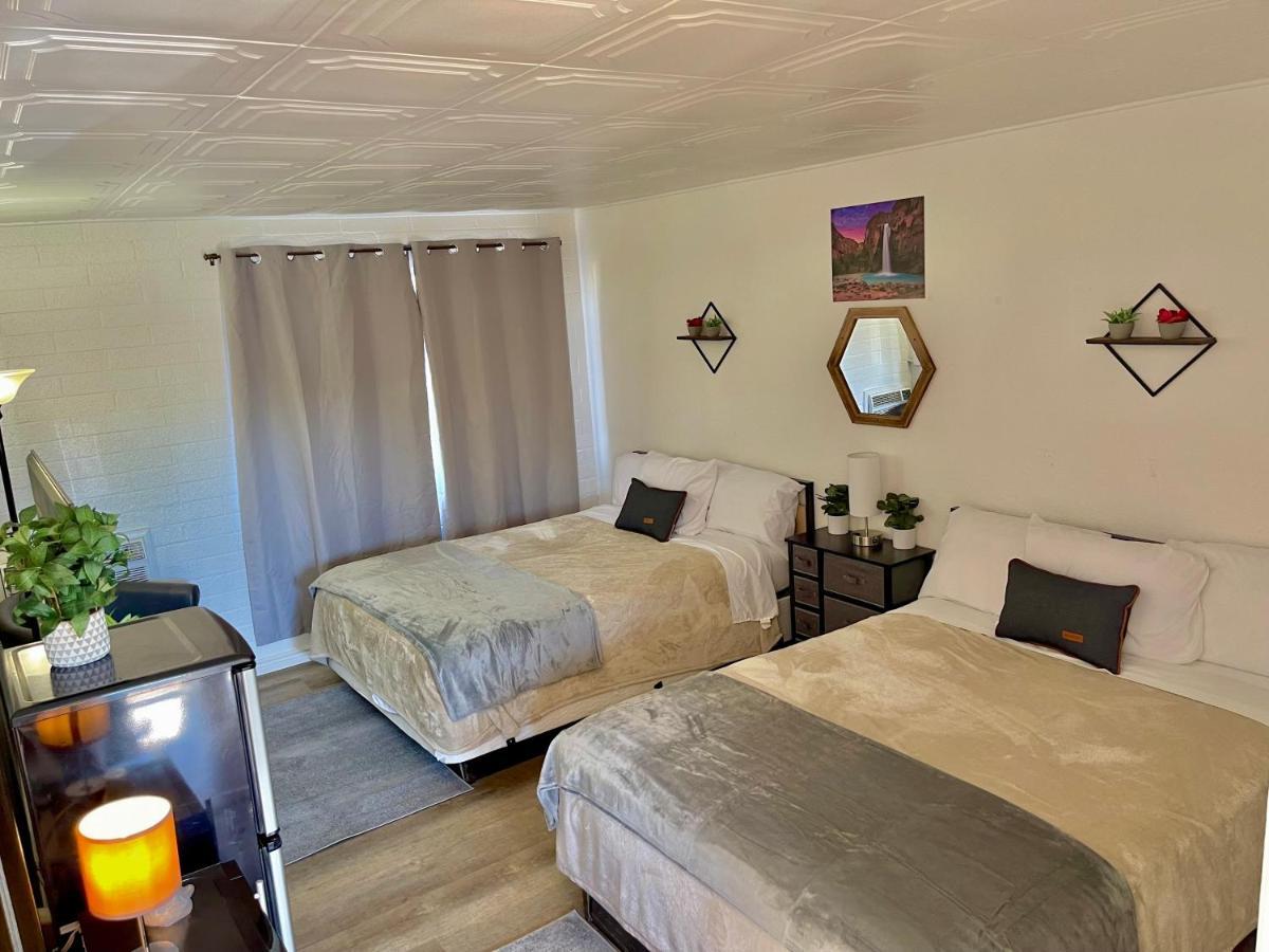Canyon'S Edge Route 66 Motel アッシュ・フォーク エクステリア 写真