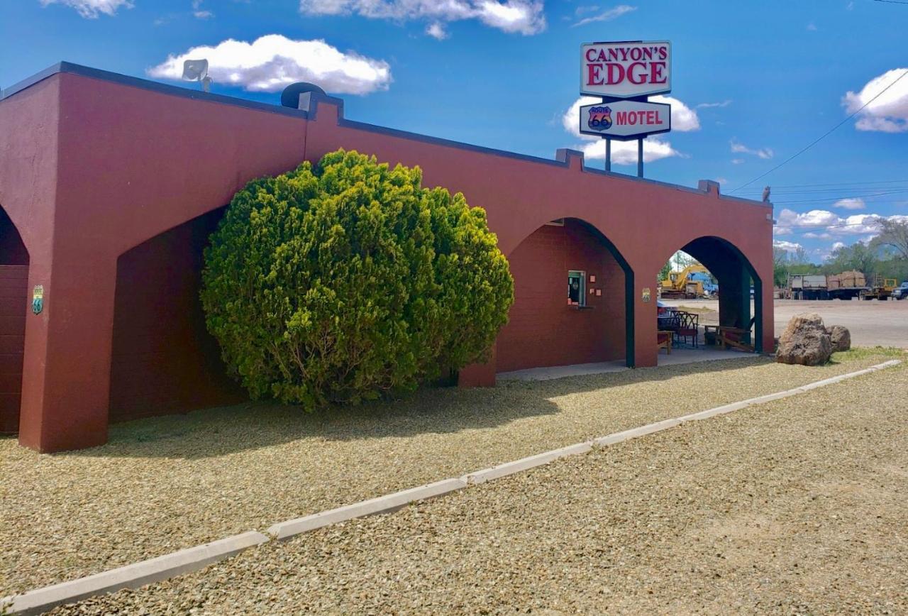 Canyon'S Edge Route 66 Motel アッシュ・フォーク エクステリア 写真