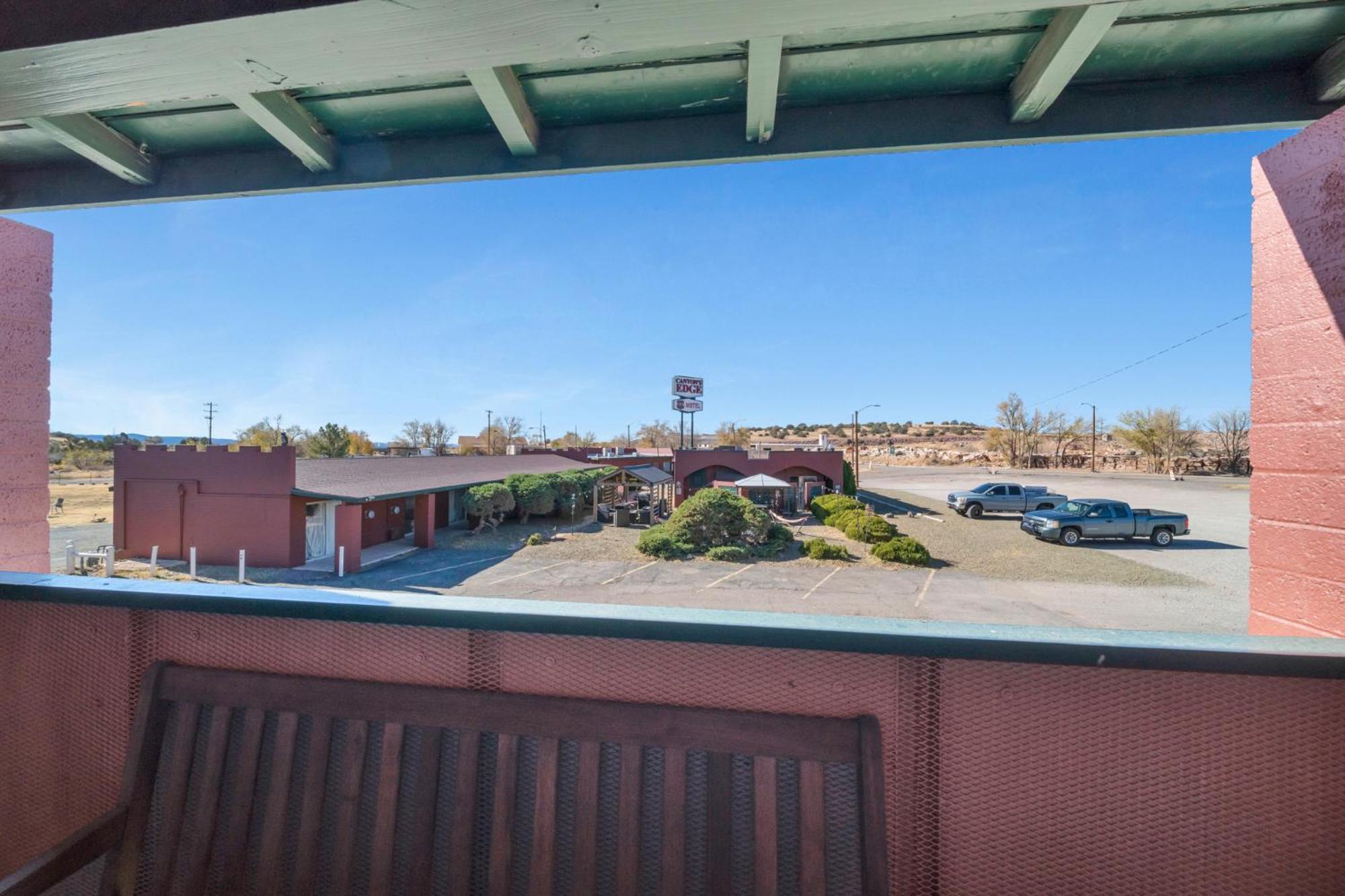 Canyon'S Edge Route 66 Motel アッシュ・フォーク エクステリア 写真